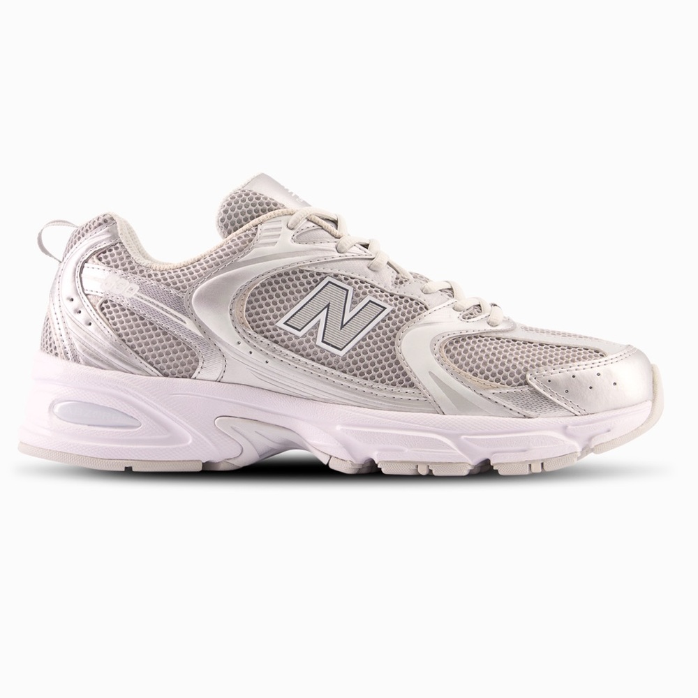 🖇️ NEW BALANCE 530 WHITE SILVER 🖇️